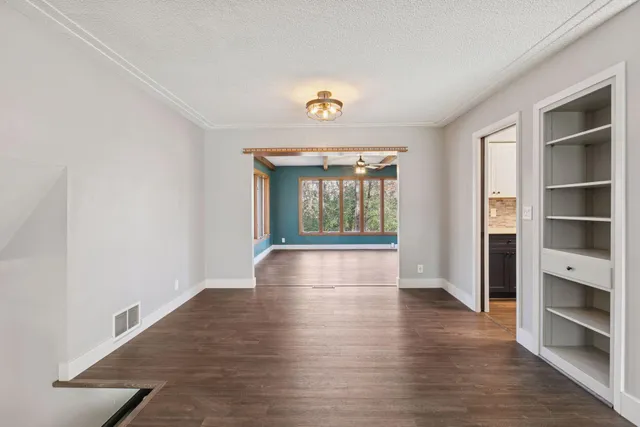 $450,000 | 1490 3rd Street Northwest, New Brighton, MN 55112