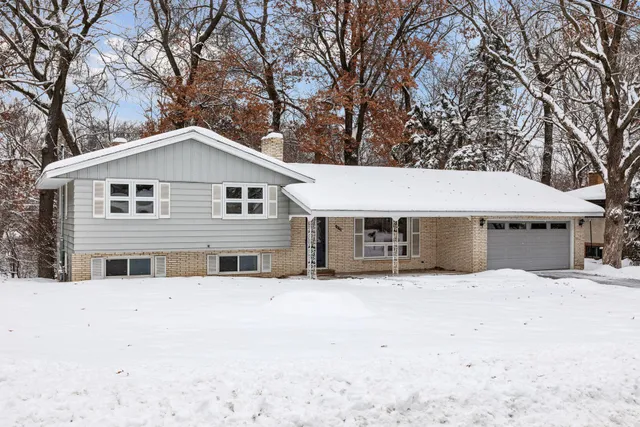 $450,000 | 1490 3rd Street Northwest, New Brighton, MN 55112