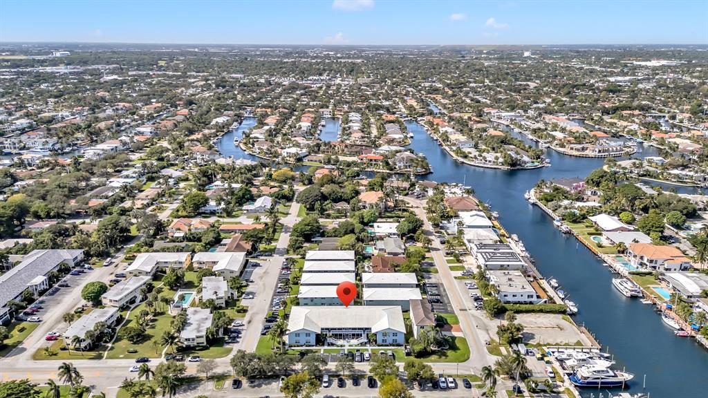 2835 Northeast 28th Avenue, Unit 3 Lighthouse Point, FL 33064 - Photo 3 of 30