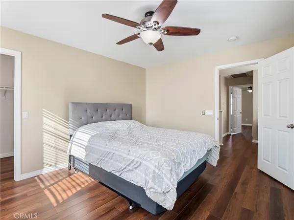 $599,999 | 31769 Avenida Sonrisa, Castaic, CA 91384
