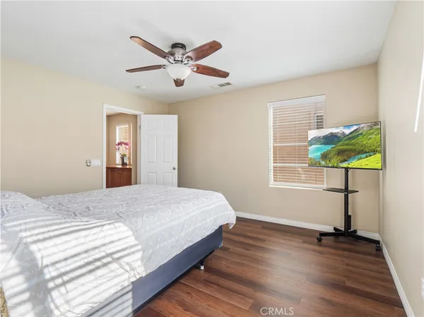 $599,999 | 31769 Avenida Sonrisa, Castaic, CA 91384