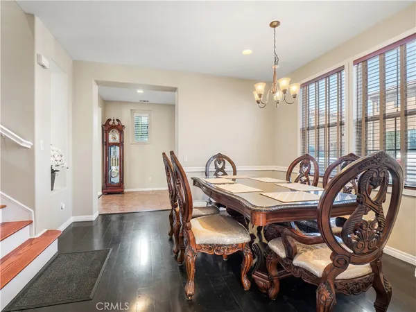 $599,999 | 31769 Avenida Sonrisa, Castaic, CA 91384