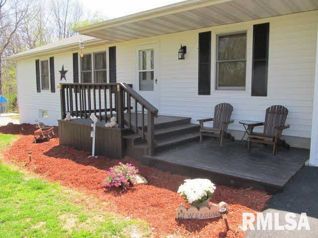 19367 East Fairfield Road Bluford, IL 62814 - Photo 3 of 30 Gallery Image 3