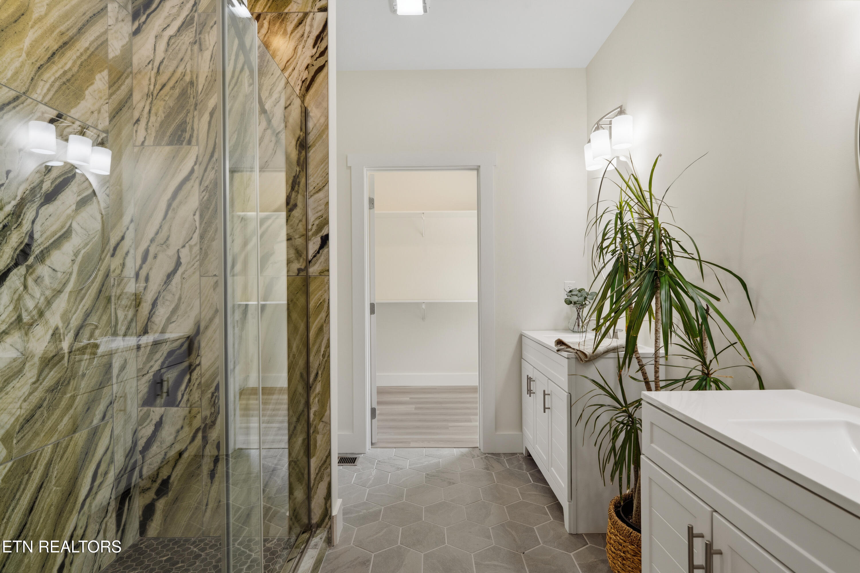 3442 Gap Road Knoxville, TN 37921 - Photo 19 of 35 DSC00178