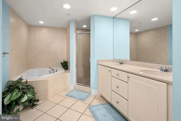 $925,000 | 6 7th Street, Unit 603, Ocean City, MD 21842