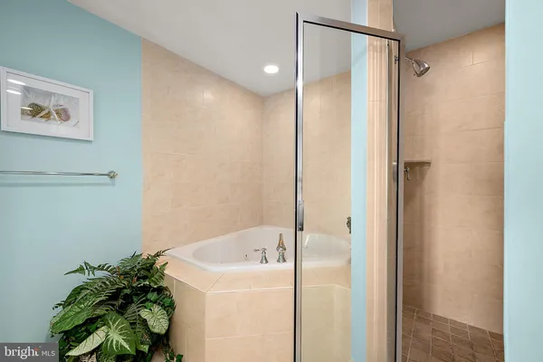 $925,000 | 6 7th Street, Unit 603, Ocean City, MD 21842