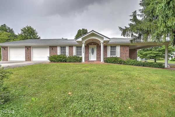 $399,999 | 16008 Chantilly Way, Abingdon, VA 24210