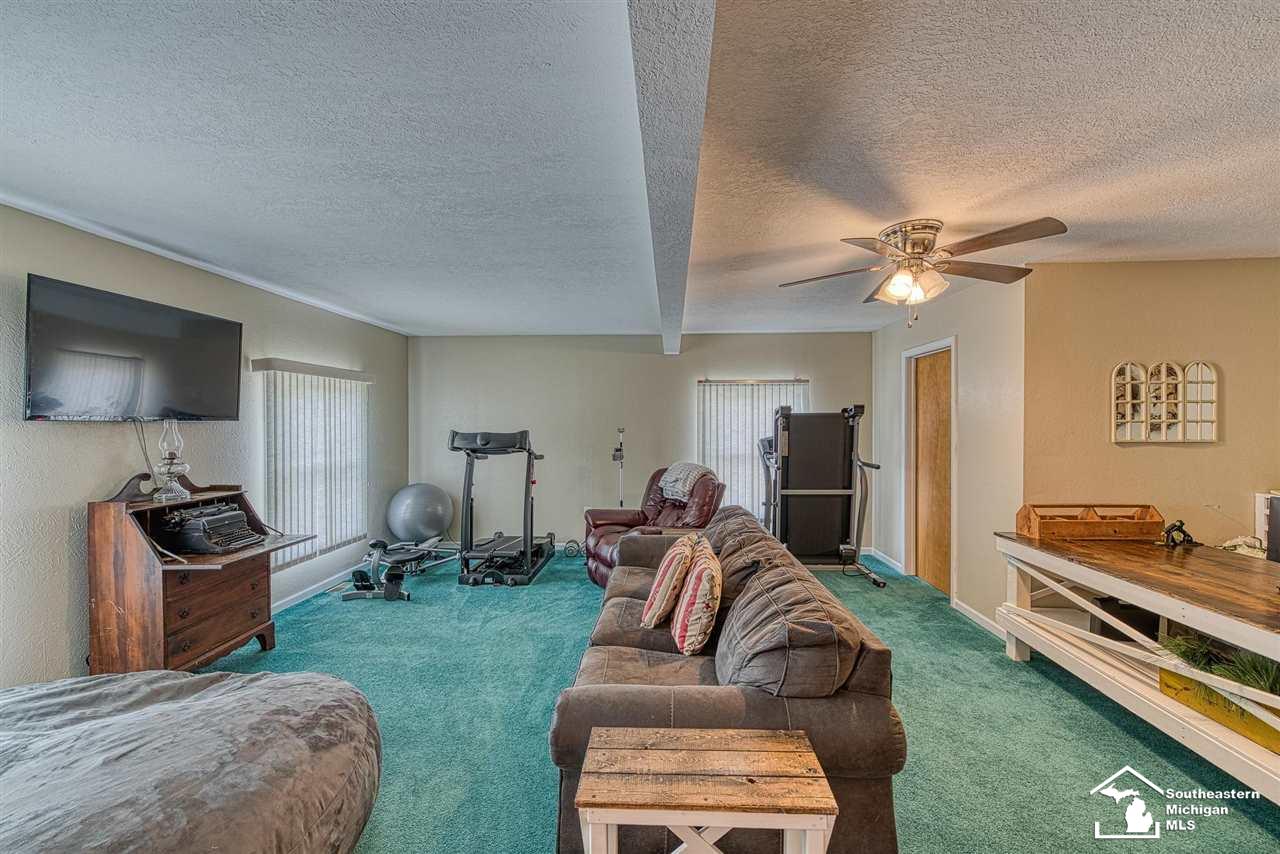 5090 East Dunbar Road Monroe, MI 48161 - Photo 21 of 38 50076551-20.JPG