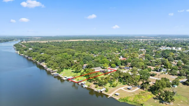 $1,299,000 | 1112 Pecan Drive, Marble Falls, TX 78654