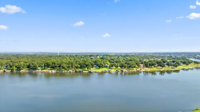 $1,299,000 | 1112 Pecan Drive, Marble Falls, TX 78654