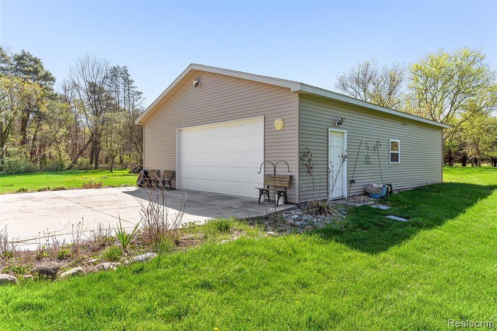 961 Jolly Road Okemos, MI 48864 - Photo 21 of 29