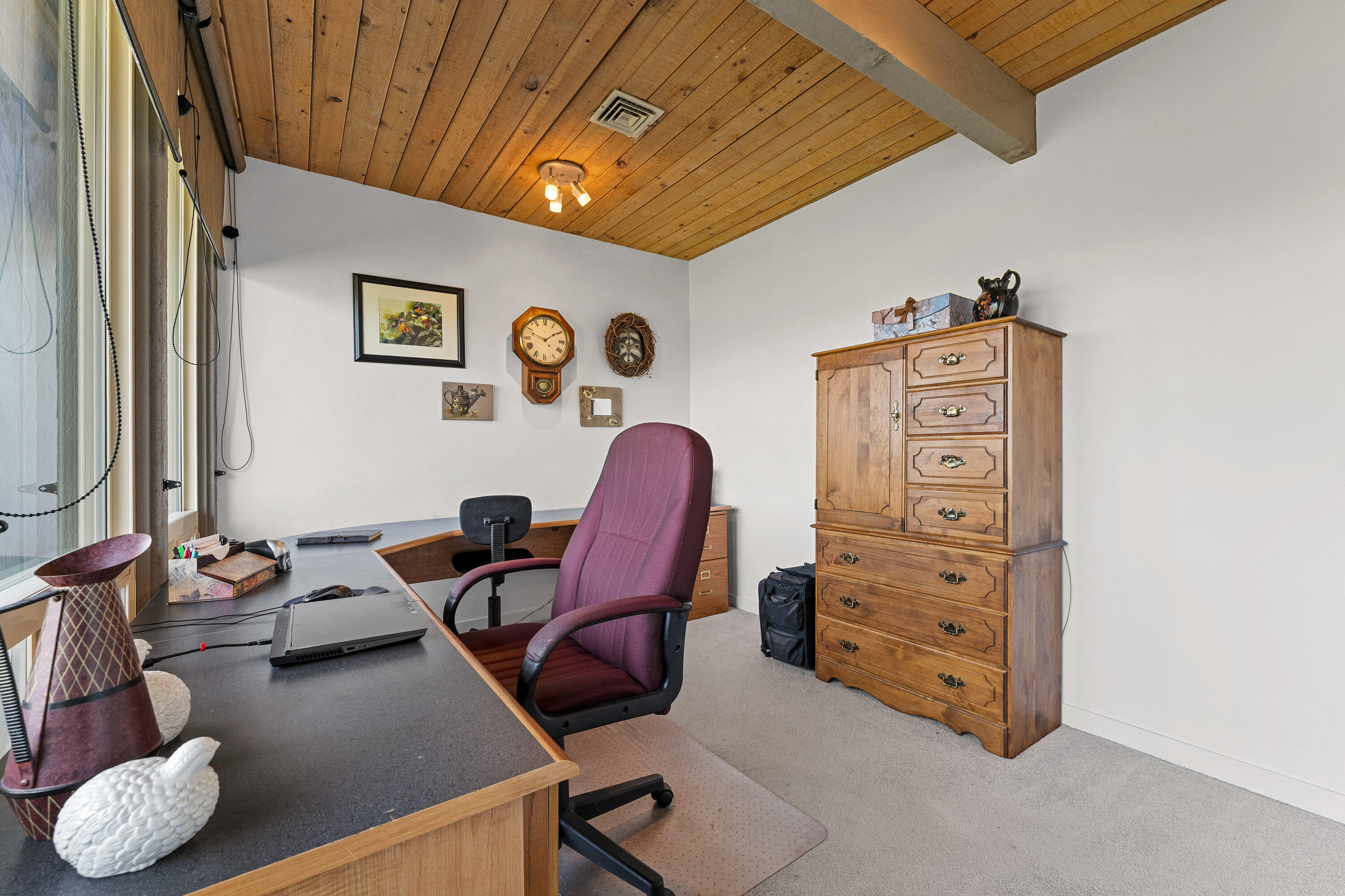 6048 Tolo Road Central Point, OR 97502 - Photo 48 of 61 INT (1 of 37)