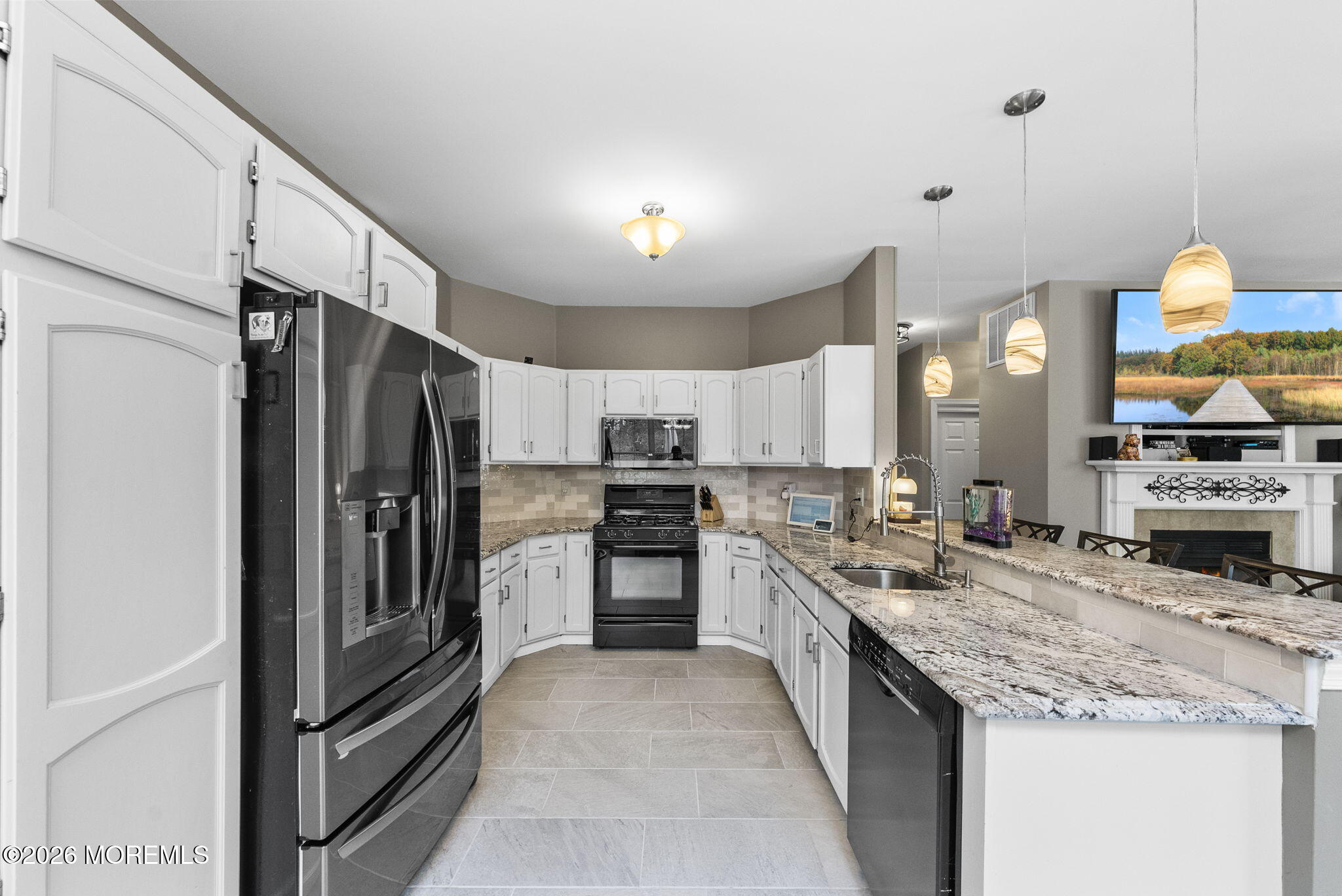 1 Raleigh Pass Colts Neck, NJ 07722 - Photo 15 of 46 27-web-or-mls-DSC03800