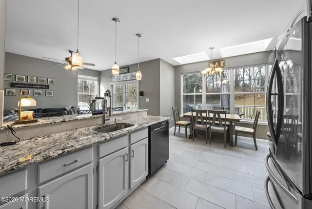 $799,999 | 1 Raleigh Pass, Colts Neck, NJ 07722