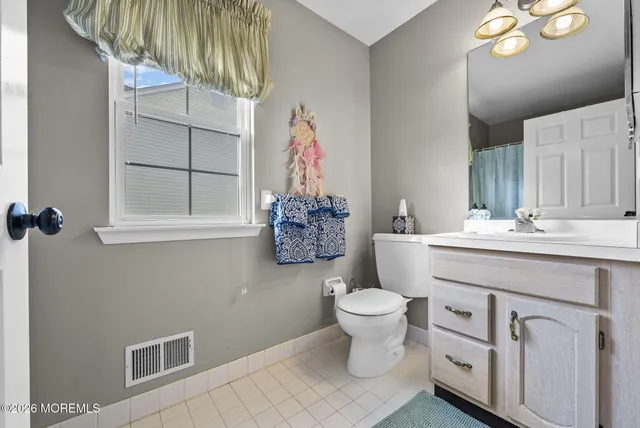 $799,999 | 1 Raleigh Pass, Colts Neck, NJ 07722