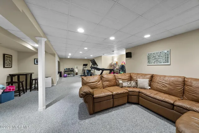 $799,999 | 1 Raleigh Pass, Colts Neck, NJ 07722