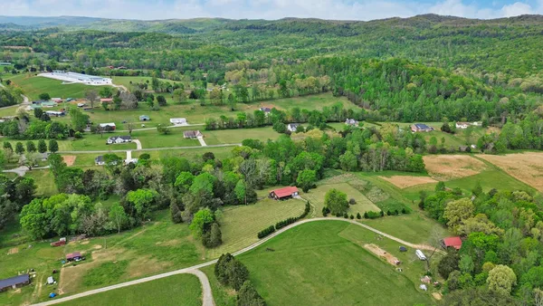 $439,000 | 137 Whirlwind Lane, Pikeville, TN 37367