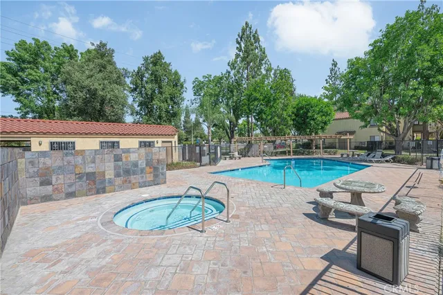 $1,900 | 1110 West Blaine Street, Unit 102, Riverside, CA 92507