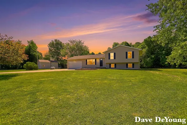 $519,900 | 6756 119th Avenue, Fennville, MI 49408