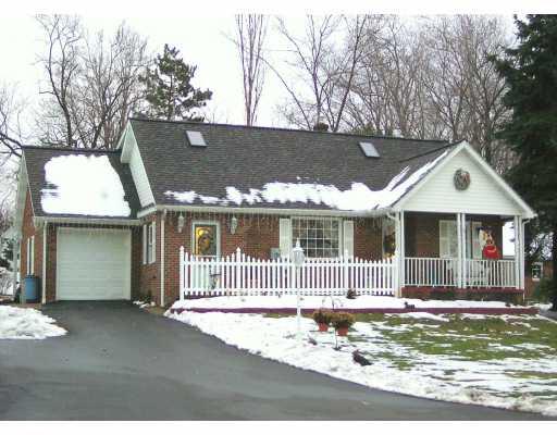 552 Shenango Road Beaver Falls, PA 15010 - Photo 1 of 1 Exterior Front.