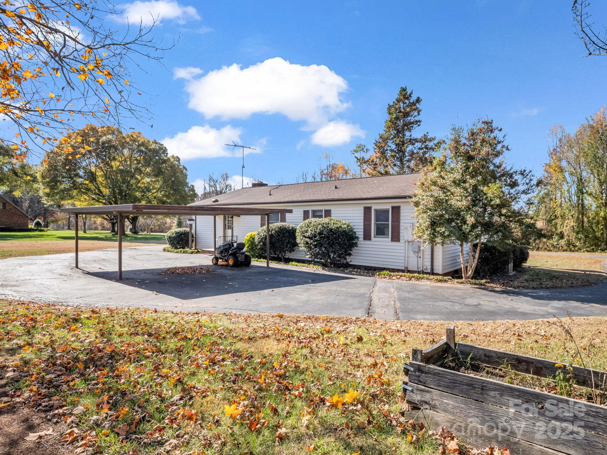 1640 Lithia Springs Road Shelby, NC 28150 - Photo 6 of 29 Gallery Image 6