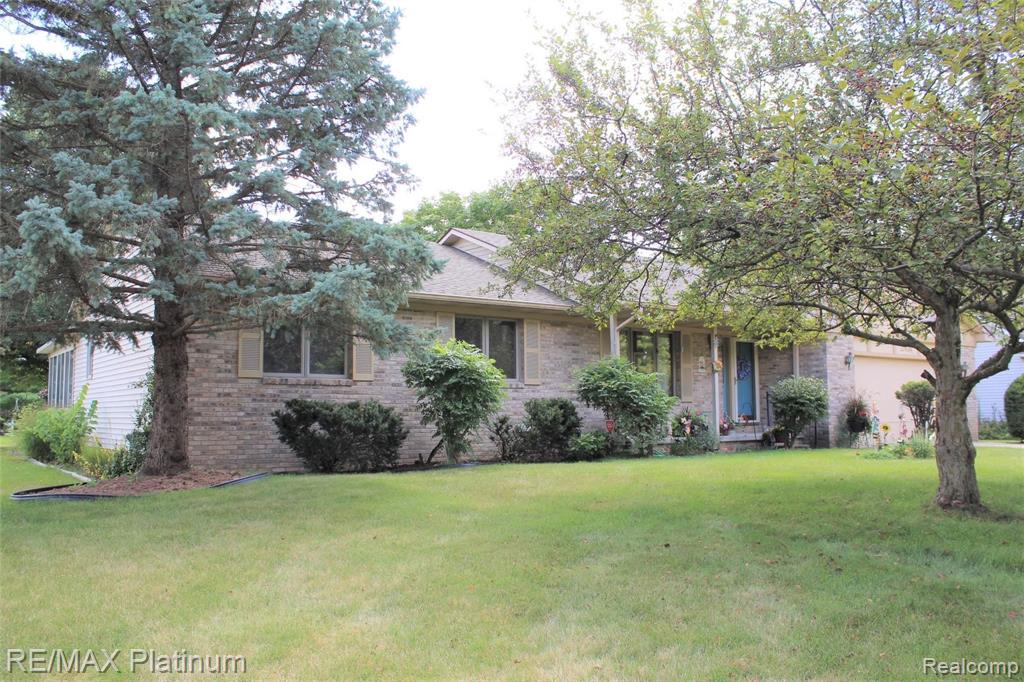 2414 Pollock Road Grand Blanc, MI 48439 - Photo 24 of 30