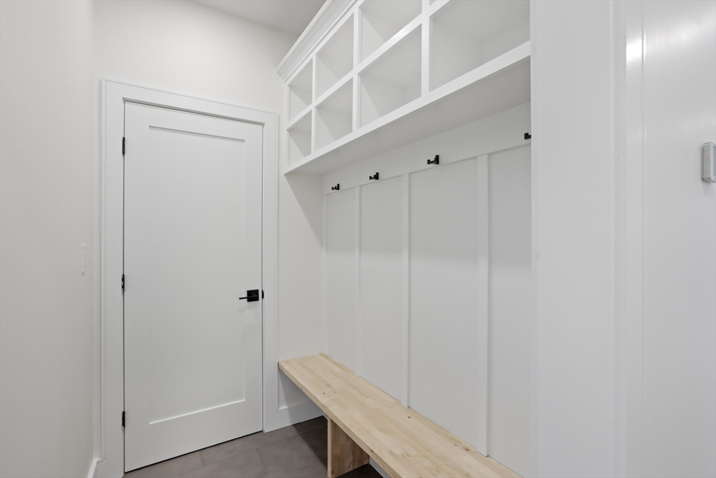 14 Bonair Street, Unit 14 Somerville, MA 02145 - Photo 13 of 39