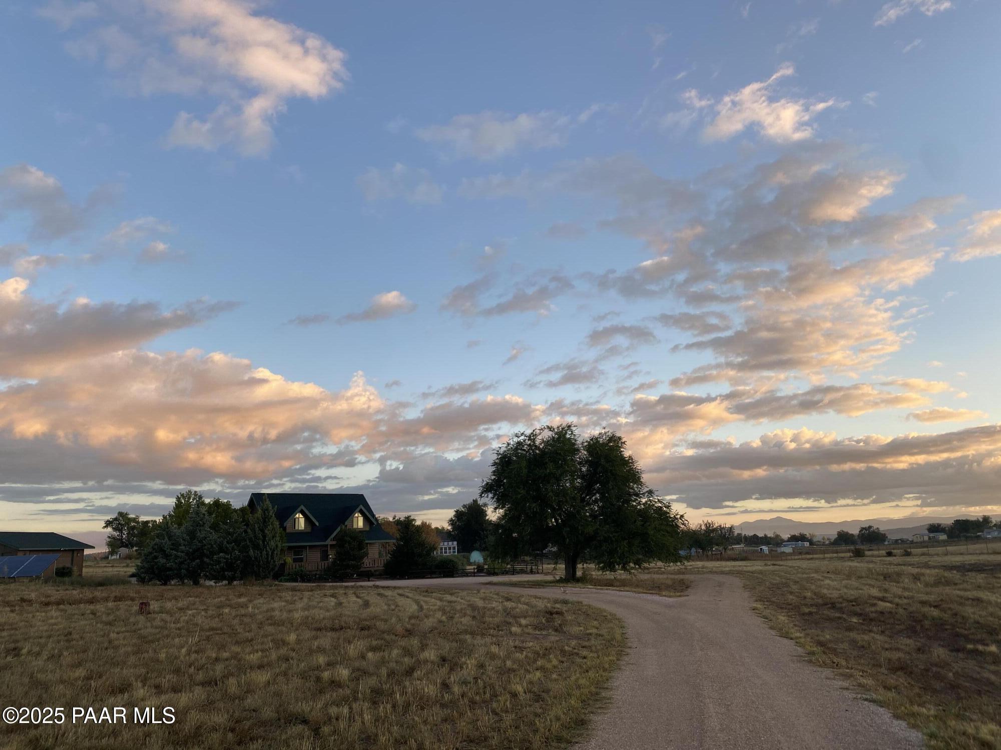 1740 West Bumblebee Road Chino Valley, AZ 86323 - Photo 20 of 44 a view of outdoor space and city view