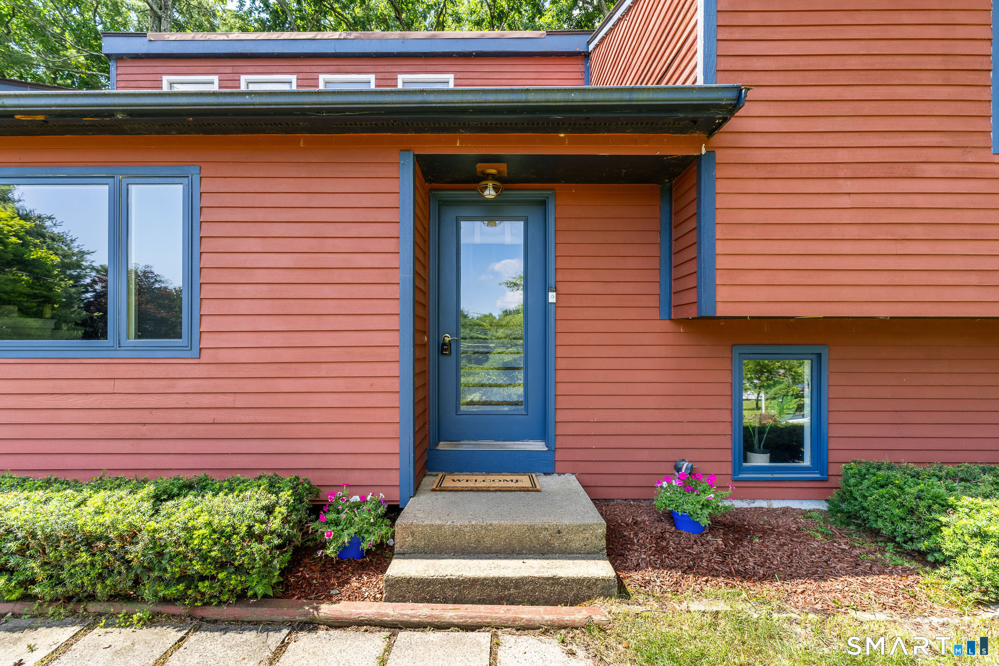 69 Fox Ridge Lane Tolland, CT 06084 - Photo 1 of 40 Gallery Image 1