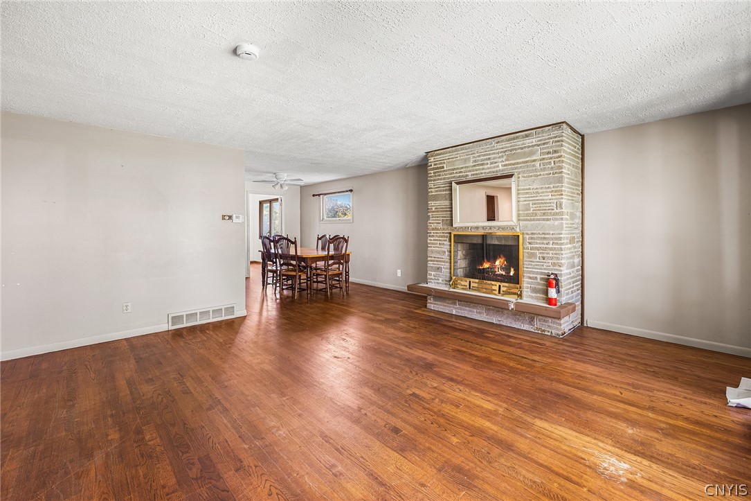 1500 Salt Springs Road Syracuse, NY 13214 - Photo 5 of 25