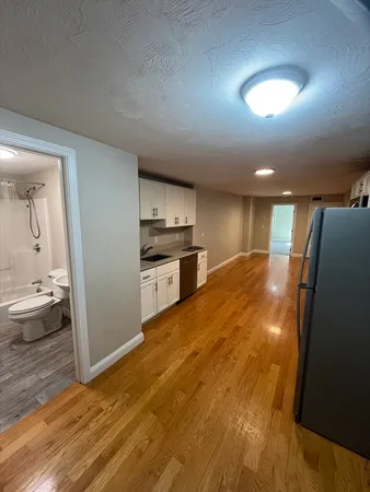 $2,700 | 204 North Franklin Street, Unit 204, Holbrook, MA 02343