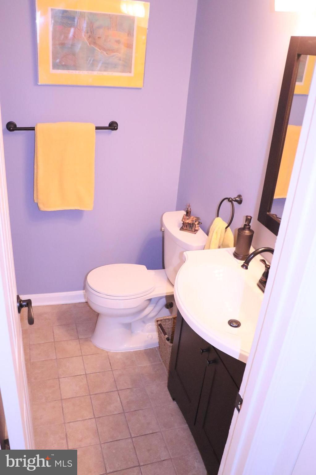 9806 Mendoza Road Randallstown, MD 21133 - Photo 11 of 26 Half Bath