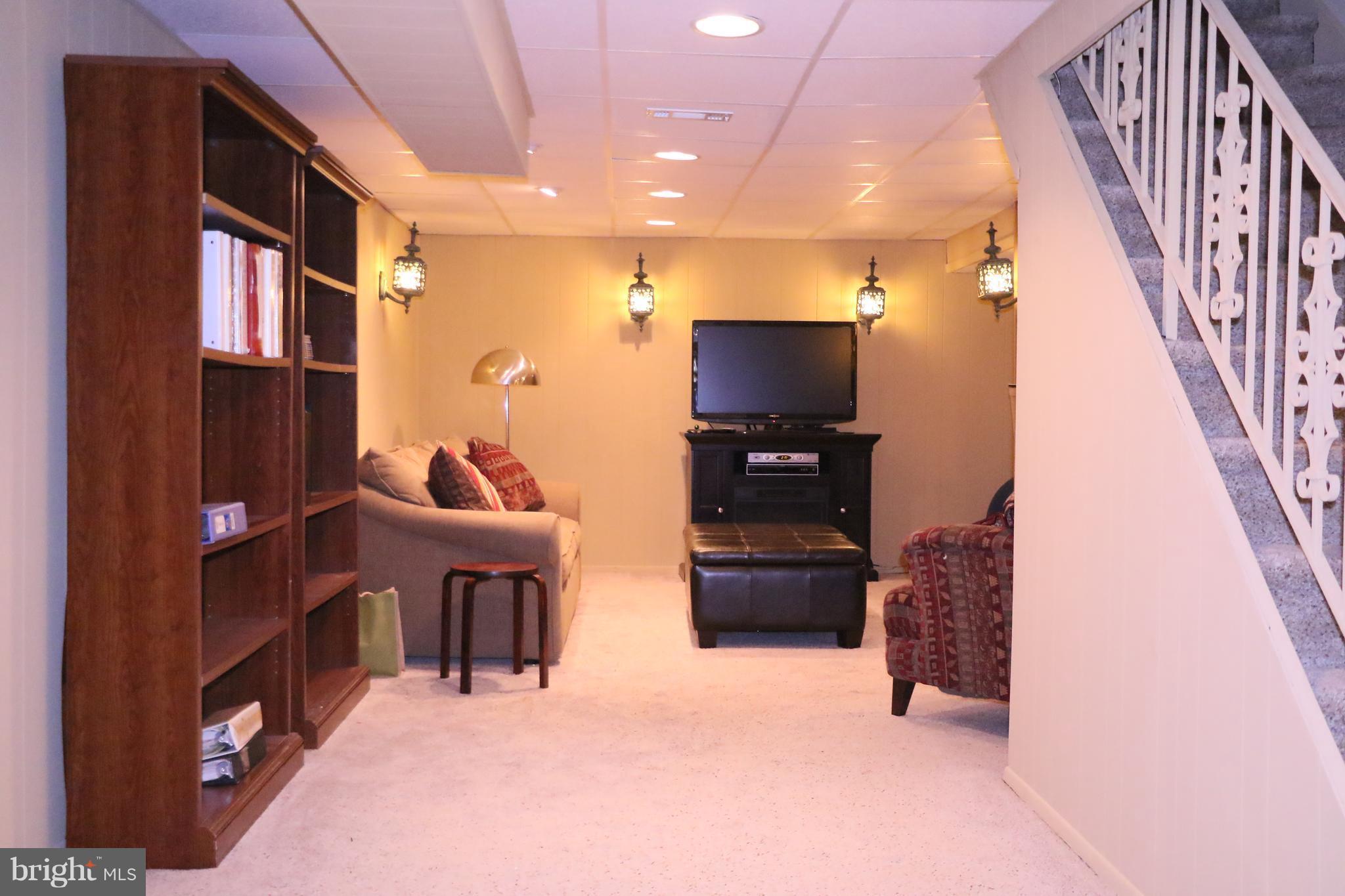 9806 Mendoza Road Randallstown, MD 21133 - Photo 19 of 26 Family Room lower level
