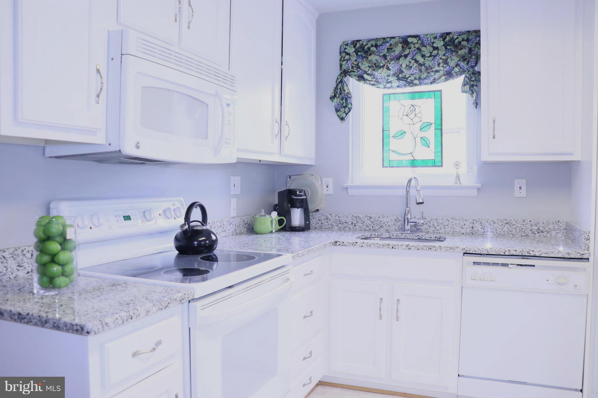 9806 Mendoza Road Randallstown, MD 21133 - Photo 3 of 26 Kitchen