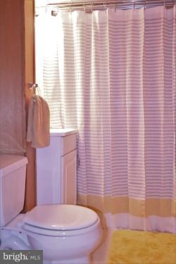 9806 Mendoza Road Randallstown, MD 21133 - Photo 26 of 26 Bath 3