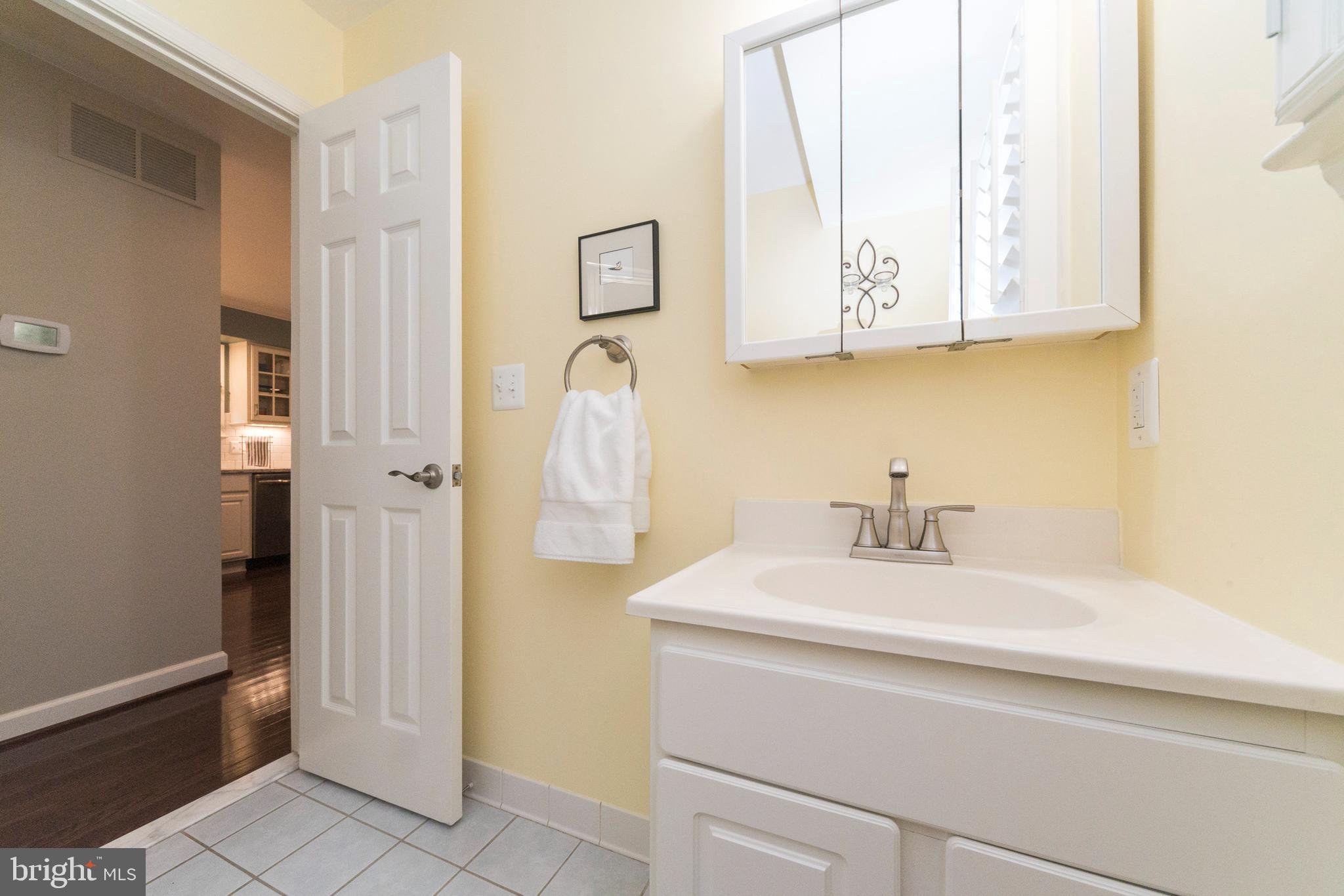 38 Shorewalk Road Riva, MD 21140 - Photo 29 of 40 1st Floor Bathroom