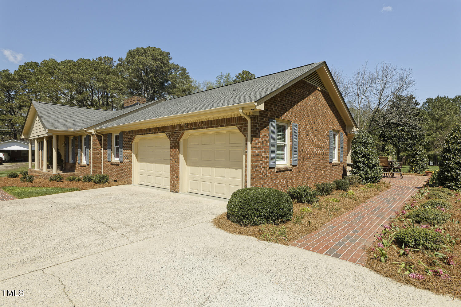 6585 Dwight Rowland Road Willow Spring, NC 27592 - Photo 7 of 77 007