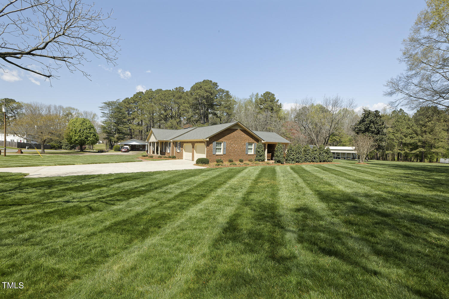 6585 Dwight Rowland Road Willow Spring, NC 27592 - Photo 8 of 77 008