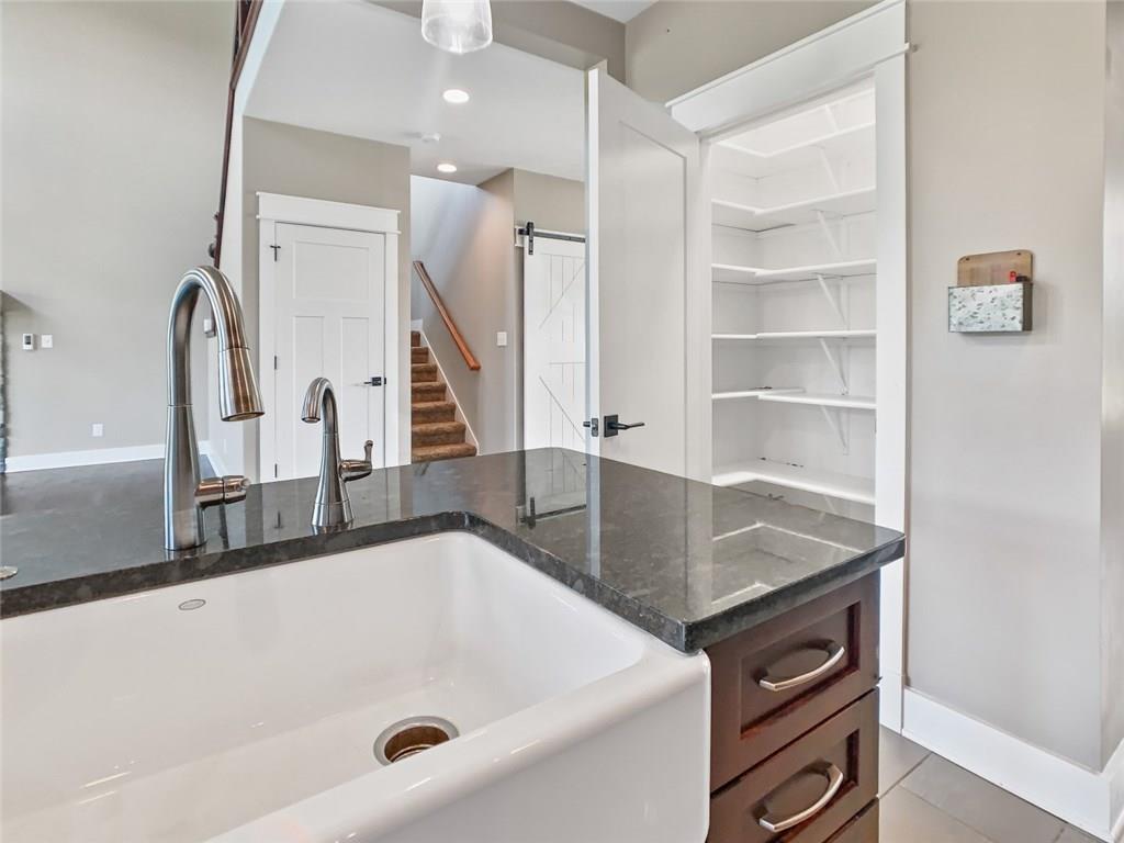 7565 South Sprague Road Columbus, IN 47201 - Photo 11 of 37