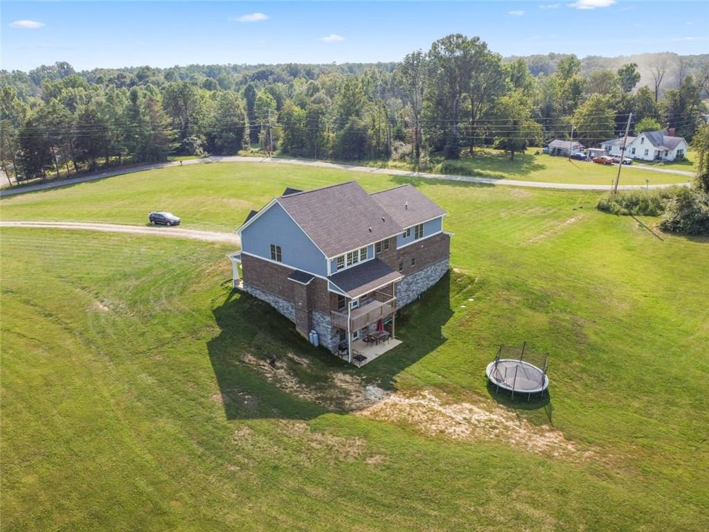 7565 South Sprague Road Columbus, IN 47201 - Photo 33 of 37