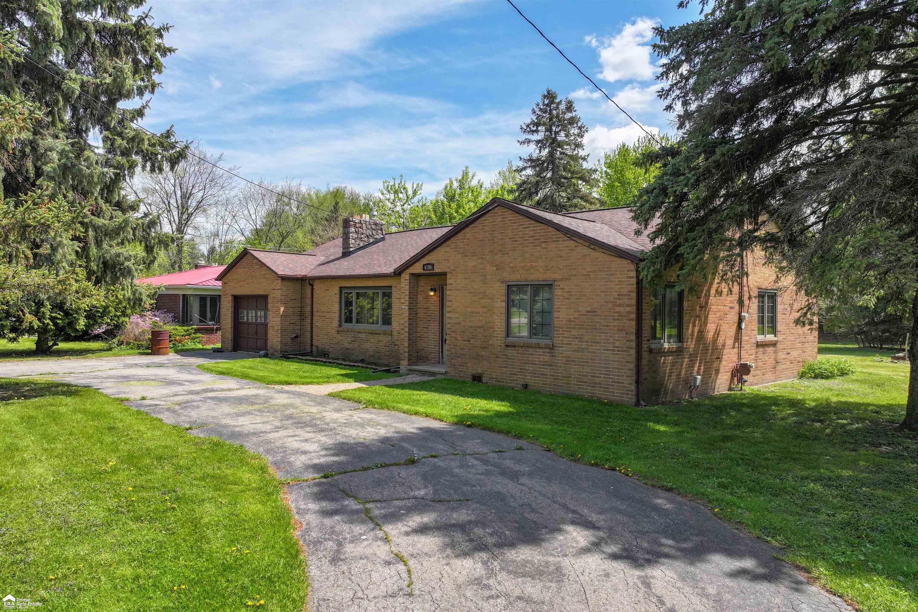 4190 Richfield Road Flint, MI 48506 - Photo 17 of 24 50174042-24adad3b-15ba-4468-bcfe-64a9f57498a9.JPG