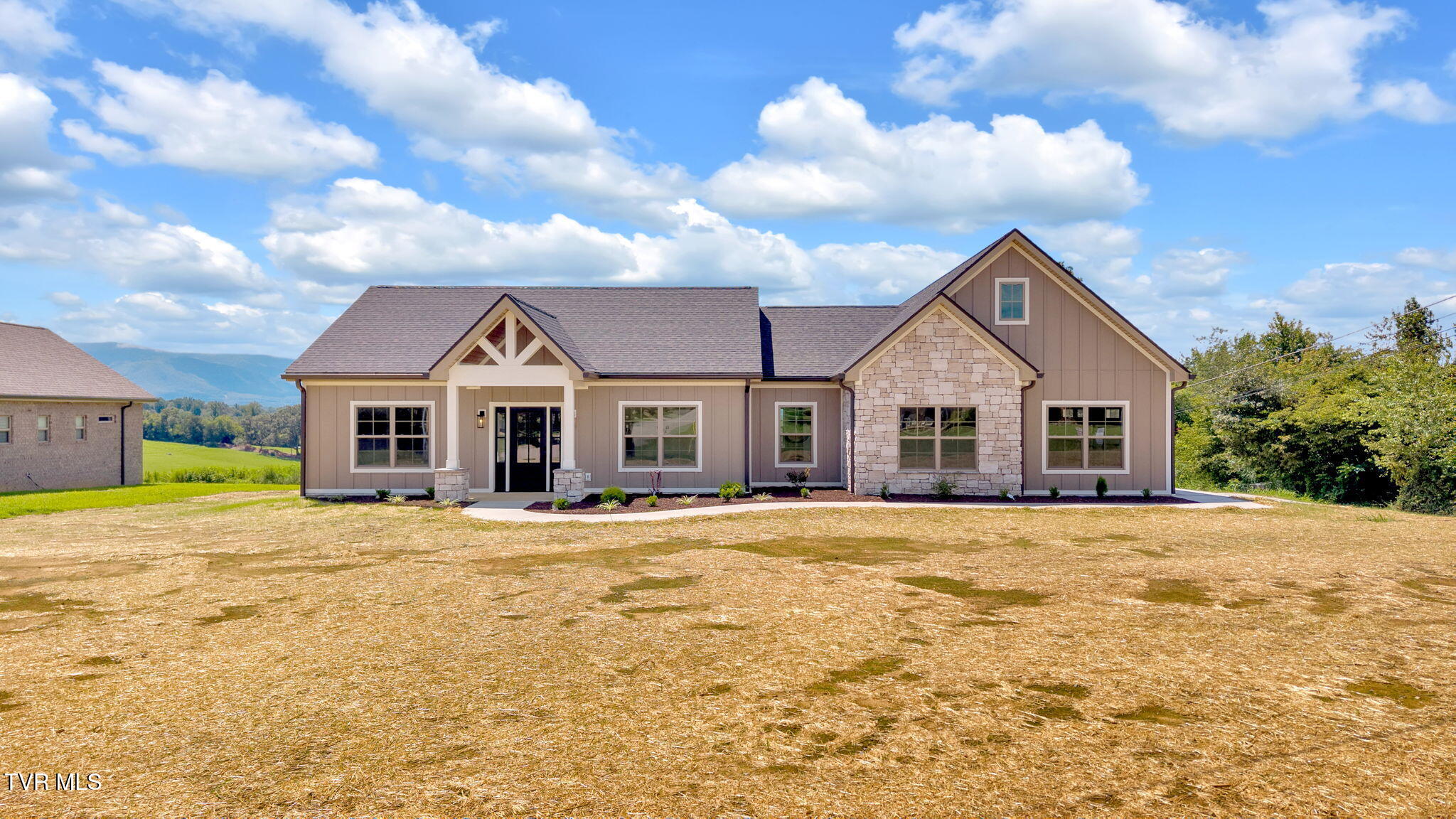 15 Browns Bridge Road Greeneville, TN 37745 - Photo 1 of 75 1