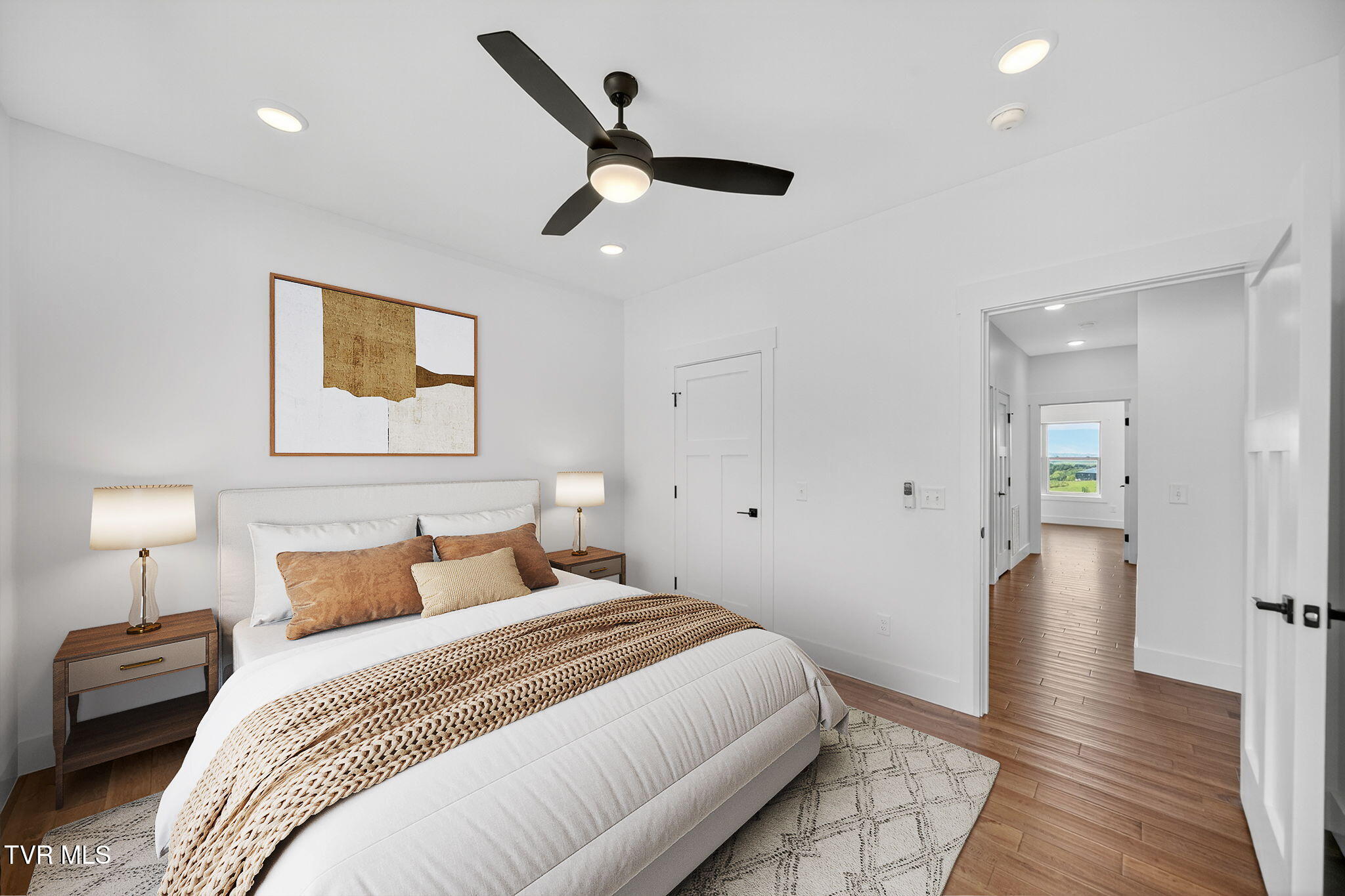 15 Browns Bridge Road Greeneville, TN 37745 - Photo 29 of 75 25 Staged