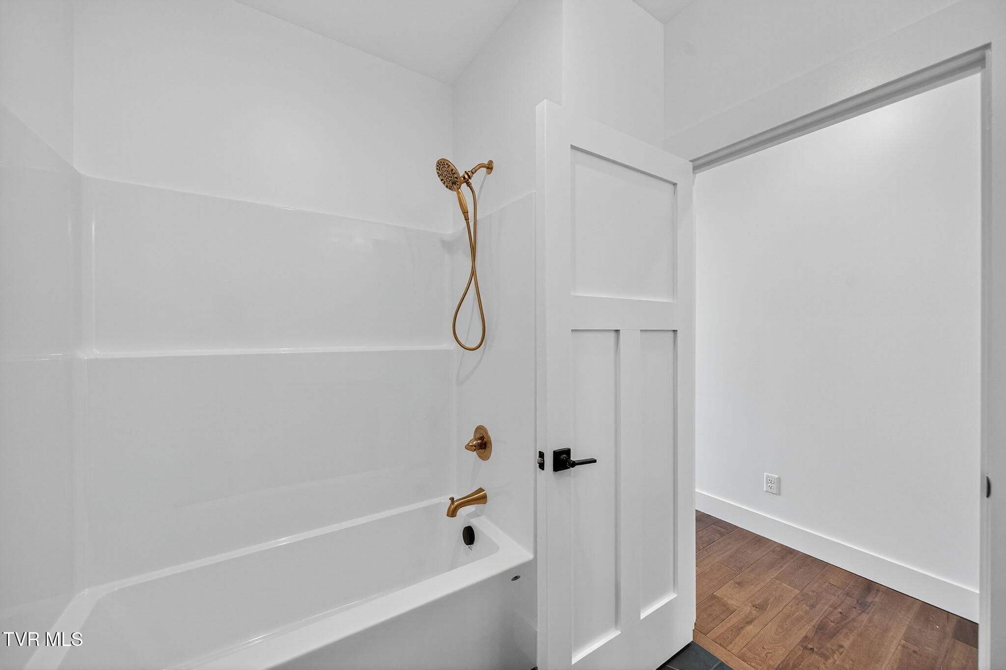 15 Browns Bridge Road Greeneville, TN 37745 - Photo 33 of 75 29
