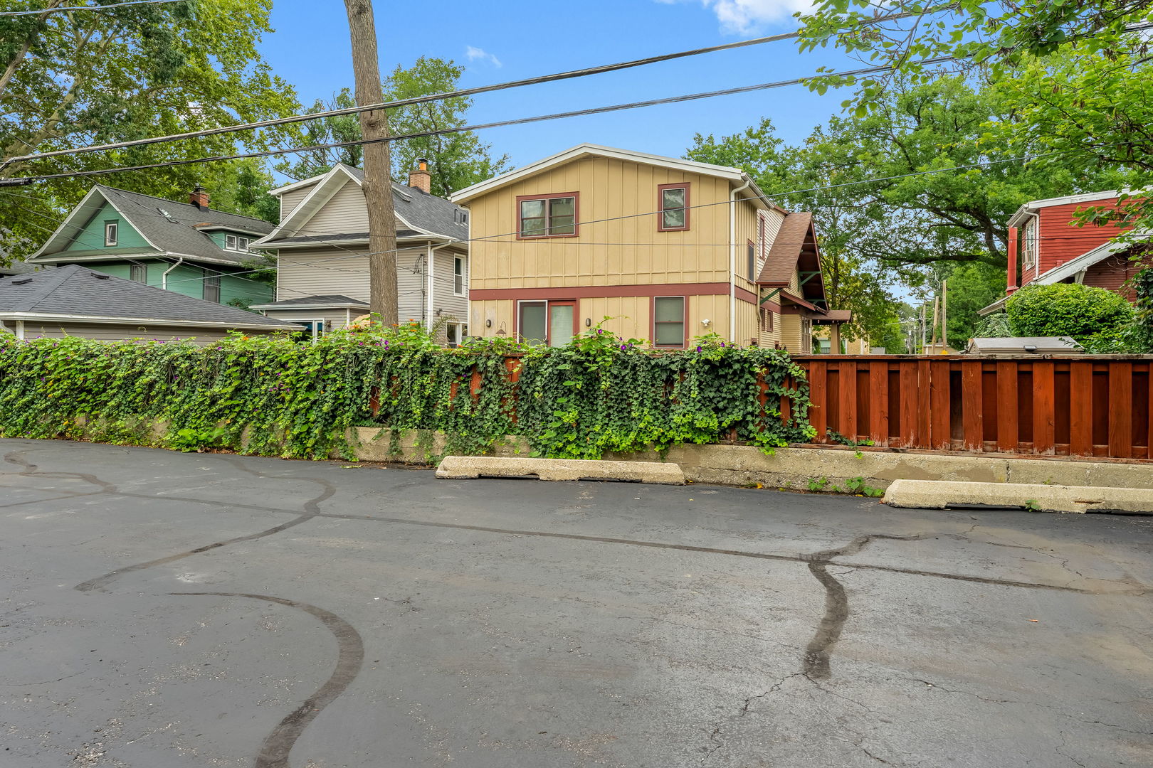 88 Pine Avenue, Unit 2B Riverside, IL 60546 - Photo 23 of 30 Gallery Image 23