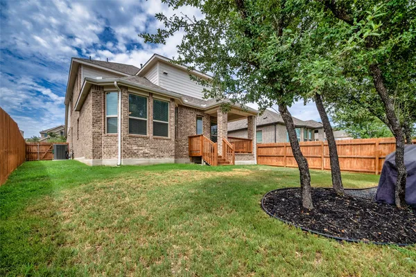 $2,400 | 7525 Desert Needle Drive, Lago Vista, TX 78645