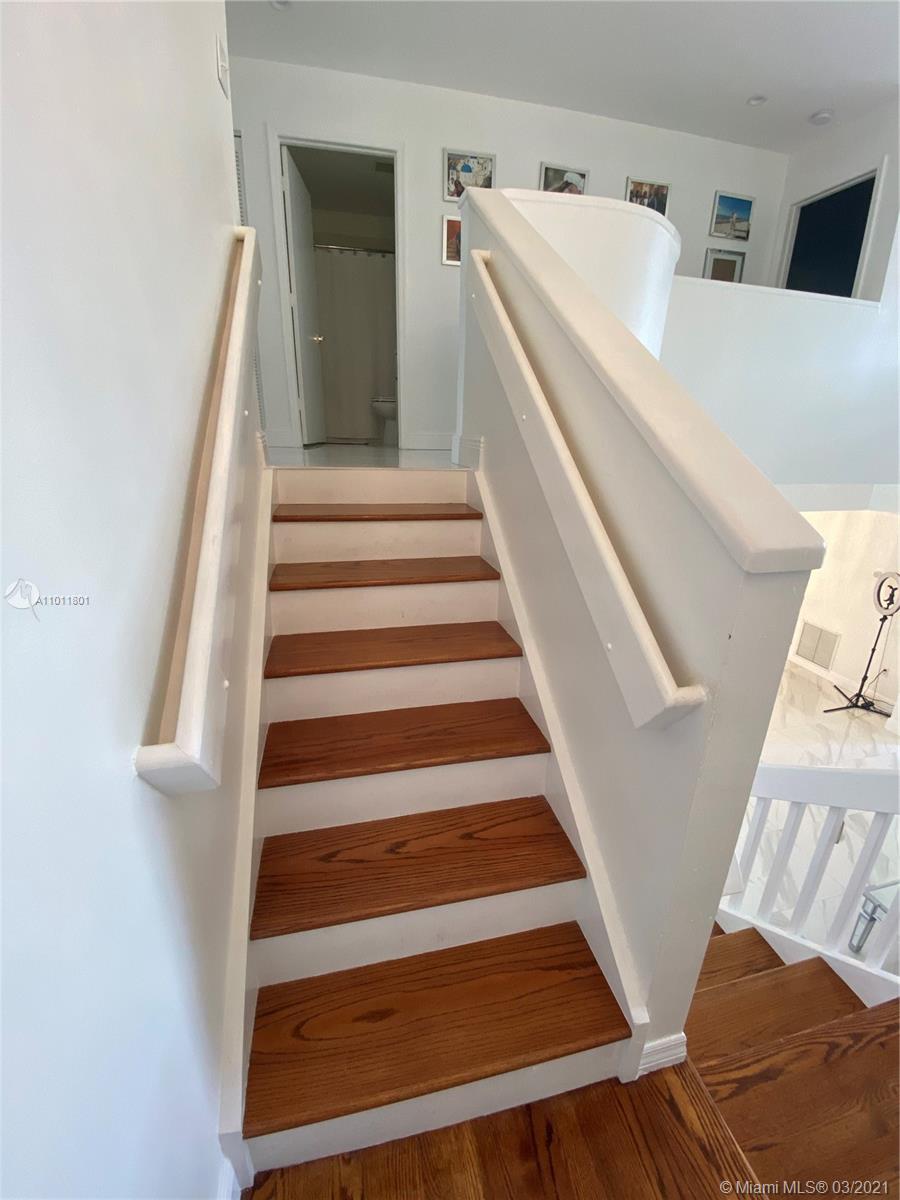 11561 Southwest 148th Path Miami, FL 33196 - Photo 16 of 36 Gallery Image 16