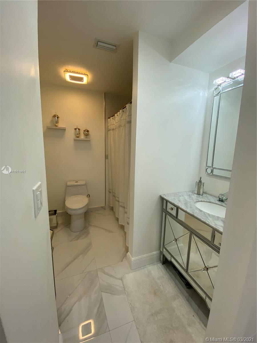11561 Southwest 148th Path Miami, FL 33196 - Photo 29 of 36 Gallery Image 29
