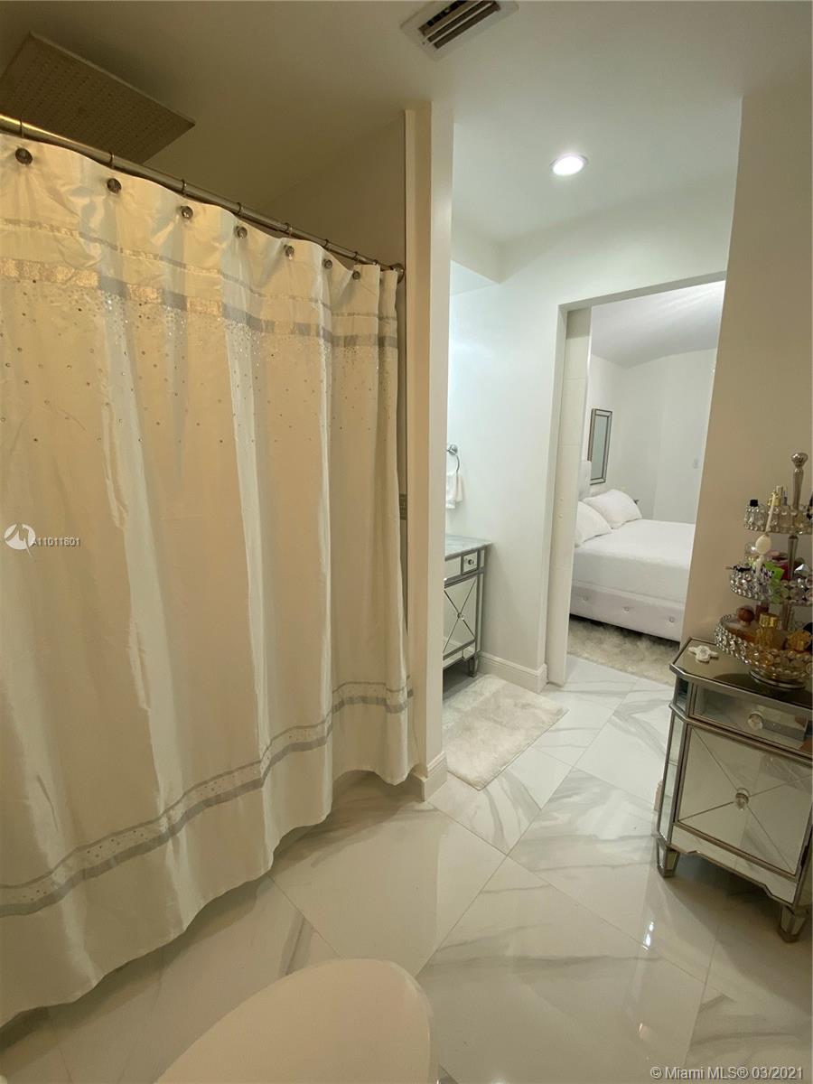 11561 Southwest 148th Path Miami, FL 33196 - Photo 31 of 36 Gallery Image 31