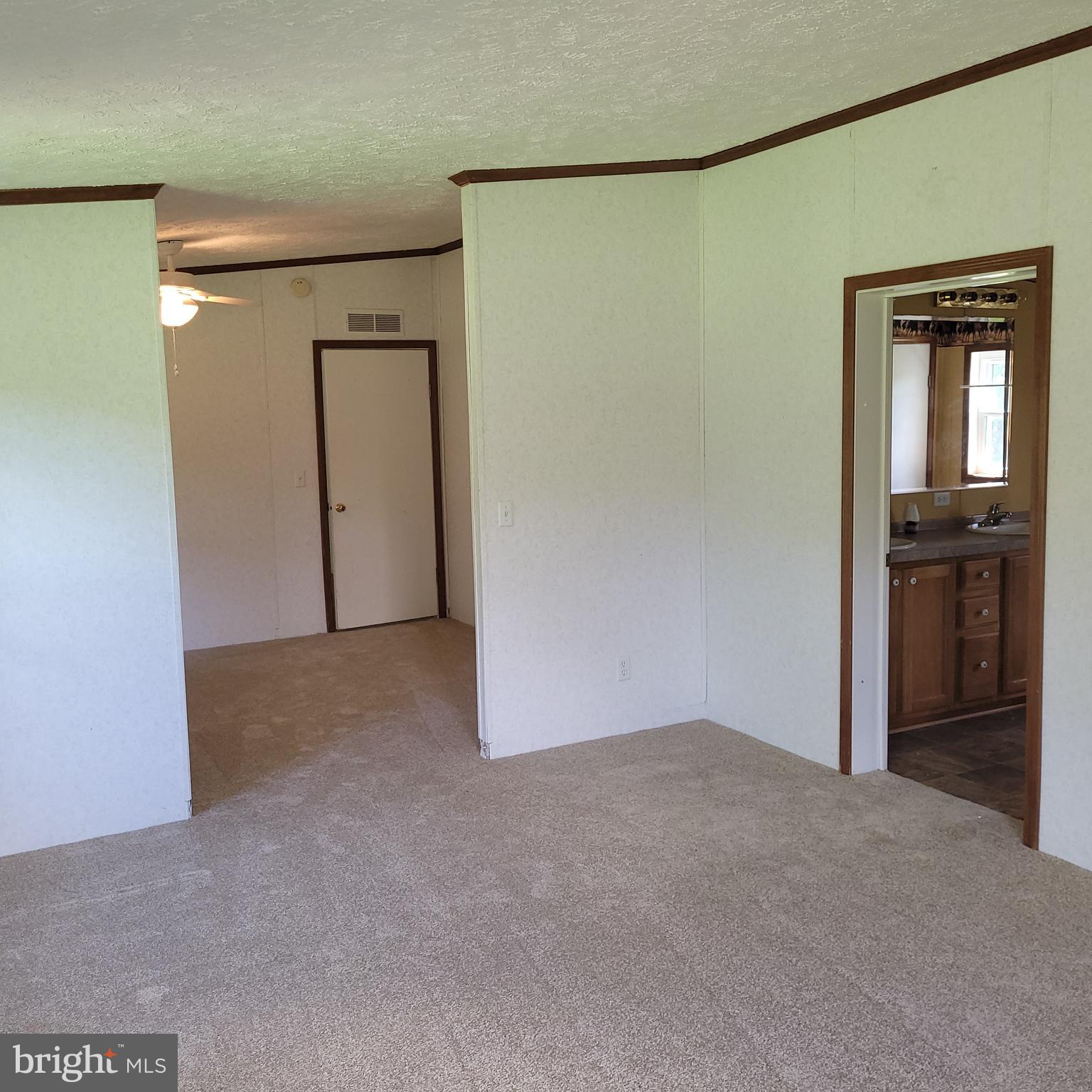 376 Mallory Road Louisa, VA 23093 - Photo 14 of 29 Primary Bedroom